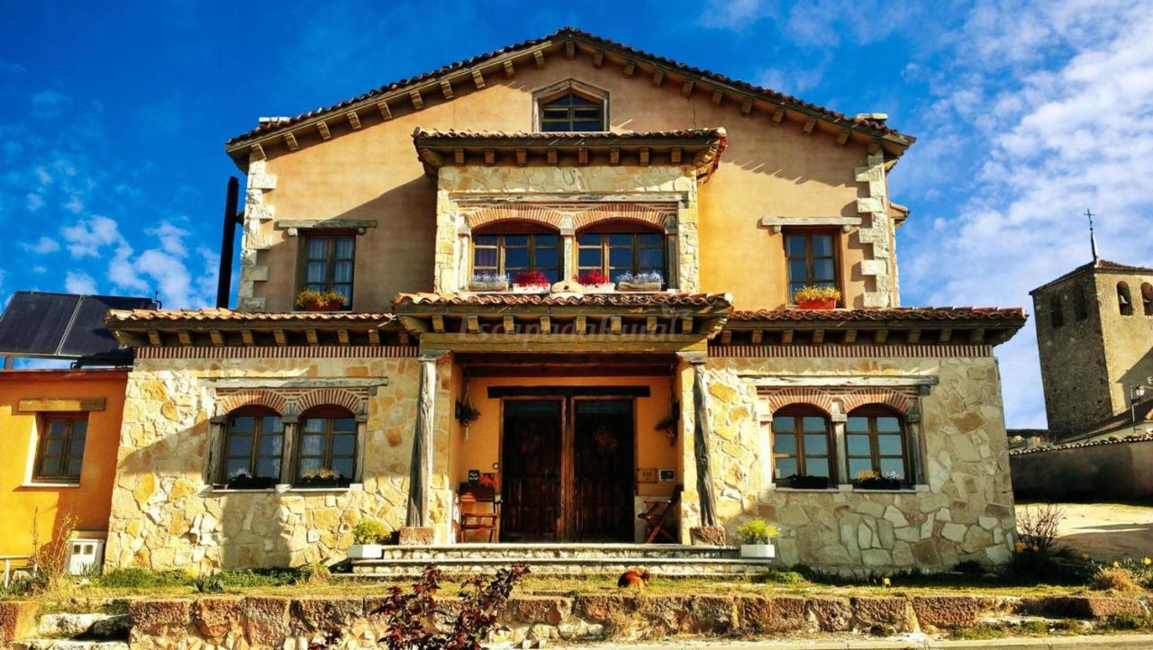 Pensjonat El Camino Real Villovela de Pirón Zewnętrze zdjęcie